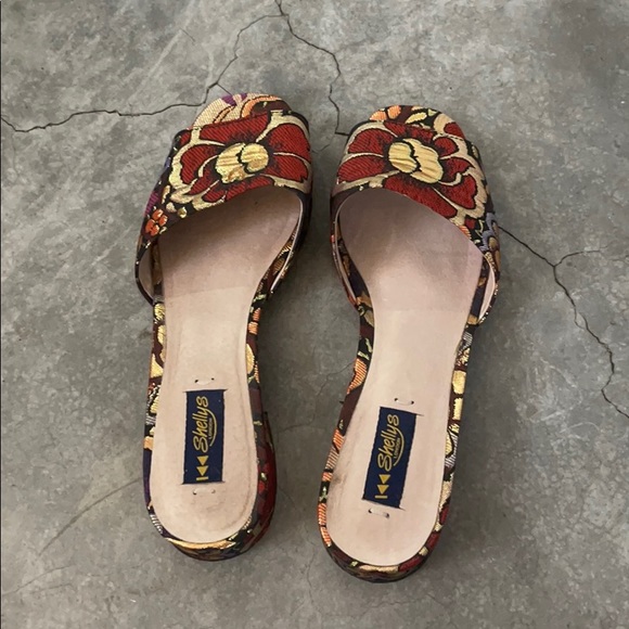 Shelley’s London Ria Sandal low block heels - Picture 3 of 4